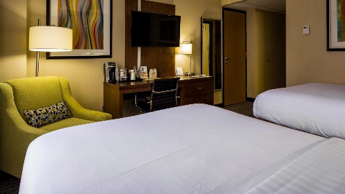 Holiday Inn Houston Downtown image 3